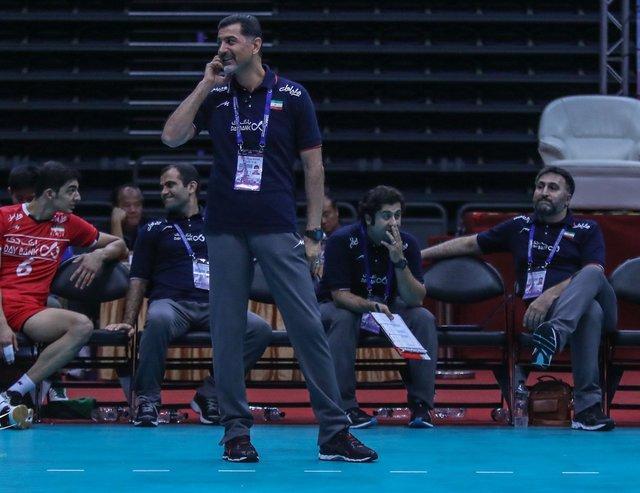 عطایی: تنها 3 مربی به درد والیبال ایران می خورند، کولاکوویچ نمره قبولی نگرفت