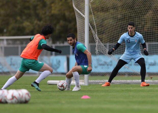 بازیکنان تیم ملی فوتبال ایران در تاشکند تمرین کردند