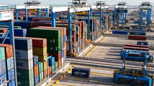 رشد 38 درصدی تجارت خارجی ایران در 11 ماهه سال جاری